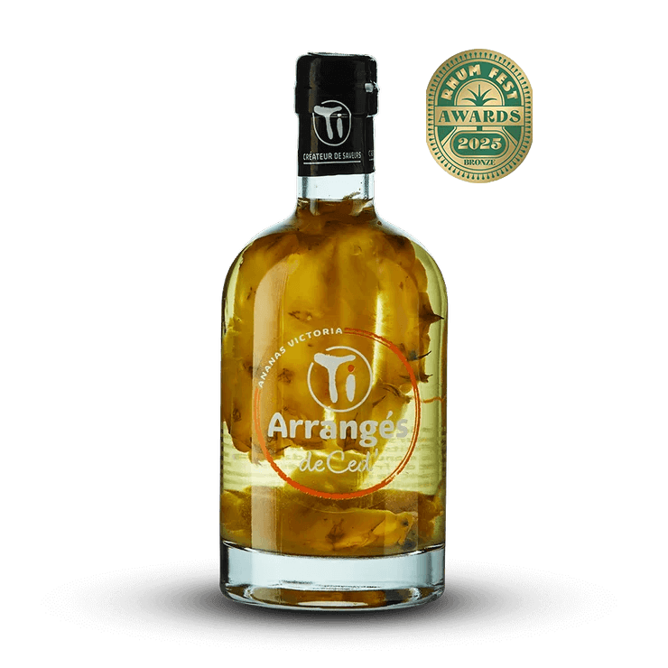 Ti Ced Arrangé Ananas Victoria 32% 70 cl