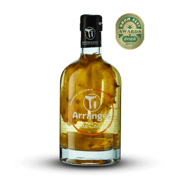 Ti Ced Arrangé Ananas Victoria 32% 70 cl